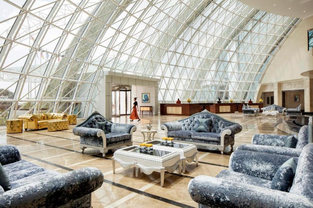 Pearl Of Africa Hotel Кампала Екстериор снимка