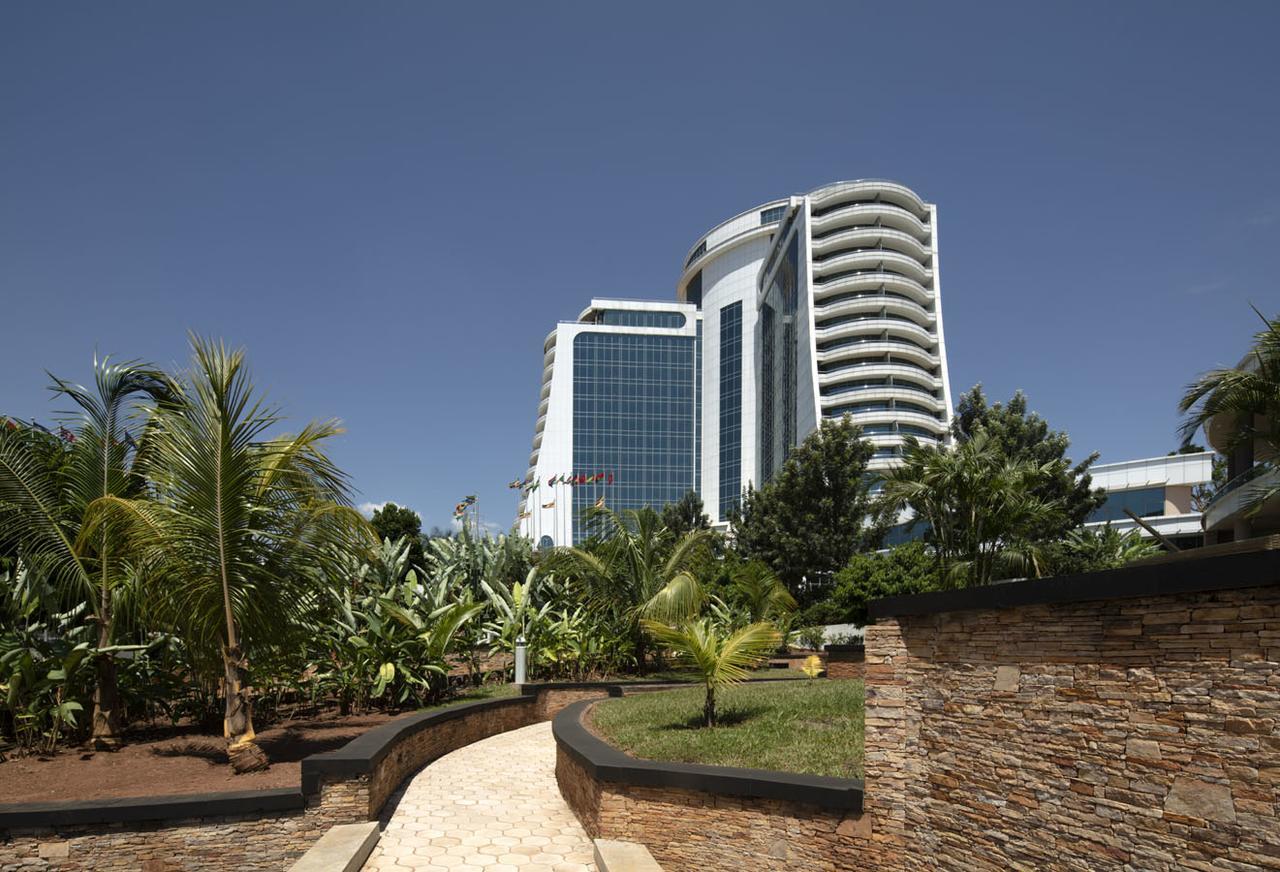 Pearl Of Africa Hotel Кампала Екстериор снимка