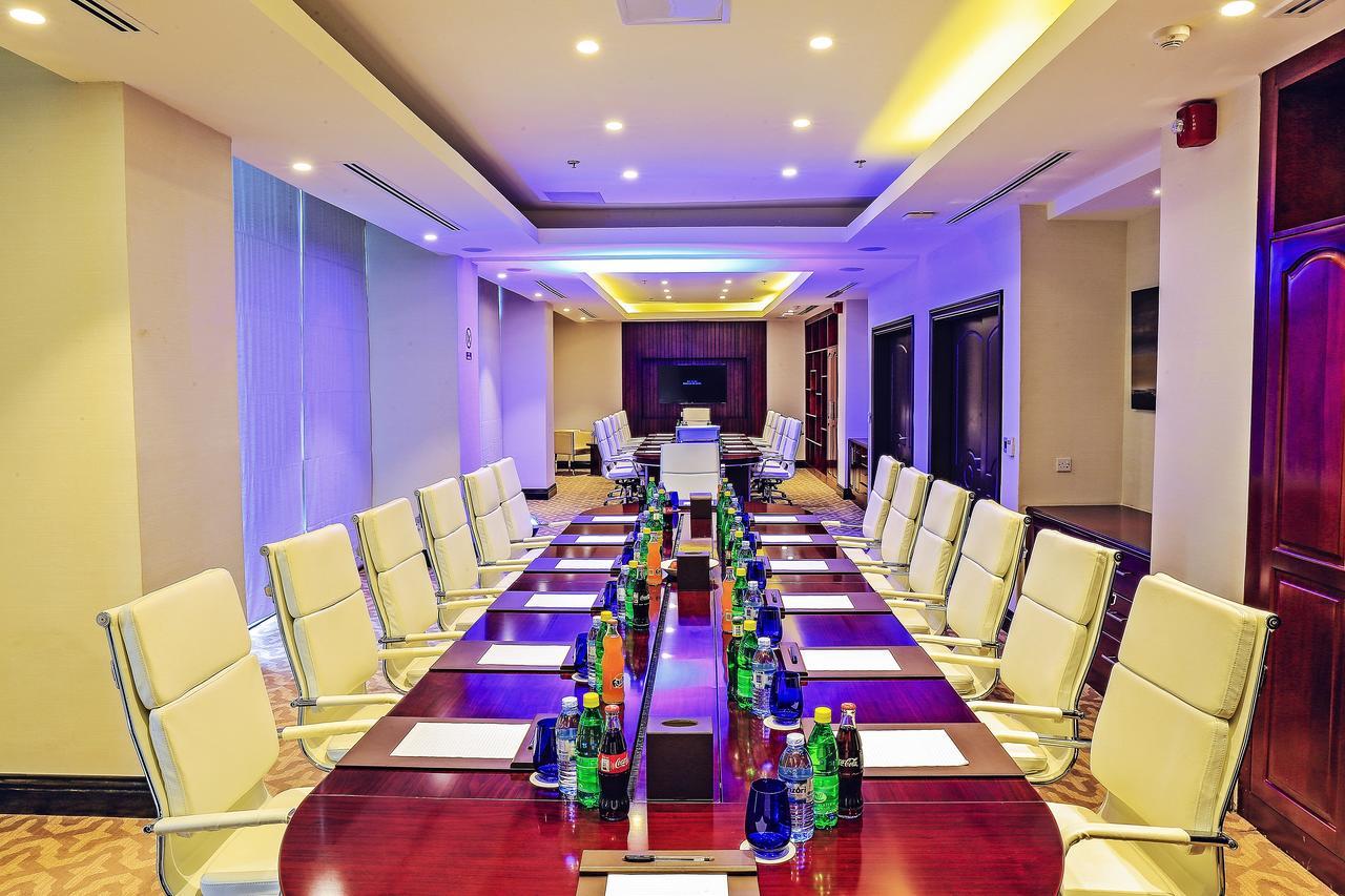 Pearl Of Africa Hotel Кампала Екстериор снимка
